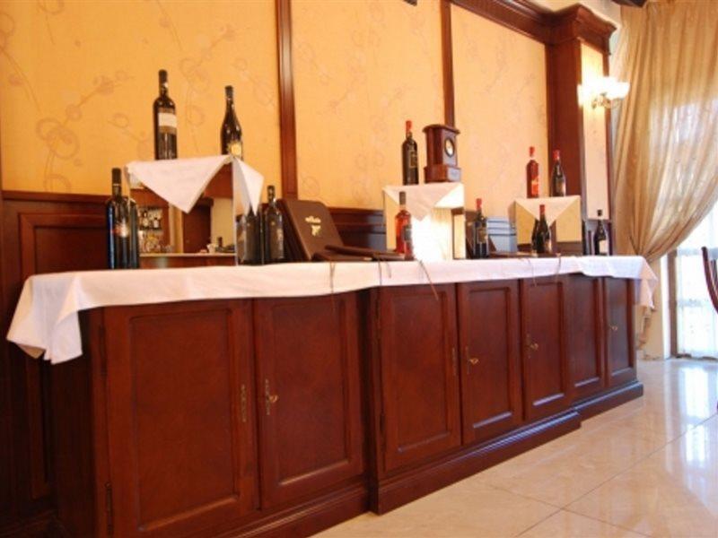 Grand Hotel Perla Ciucasului Tărlungeni 外观 照片
